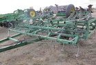  John Deere 1010