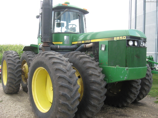 1982 John Deere 8650