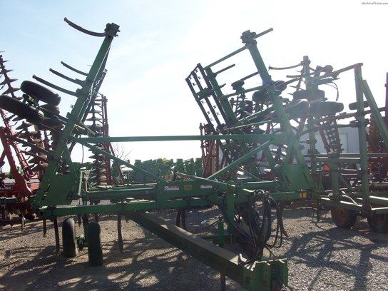  John Deere 610