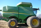 2012 John Deere S670