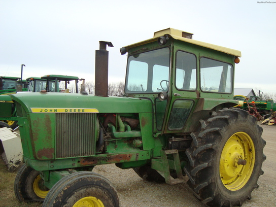1970 John Deere 4520