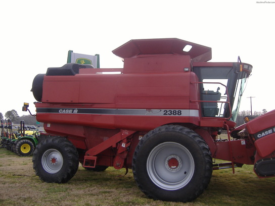 2001 Case IH 2388