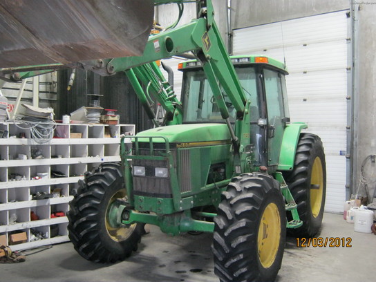 1996 John Deere 7400