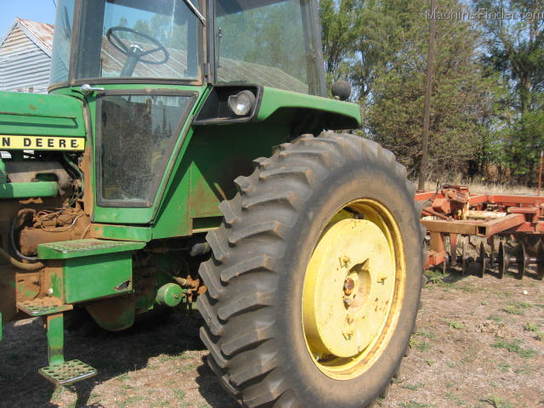 1976 John Deere 4430