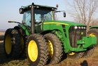 2010 John Deere 8245R