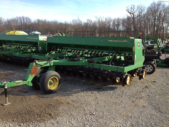 1997 John Deere 750