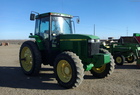 1999 John Deere 7810