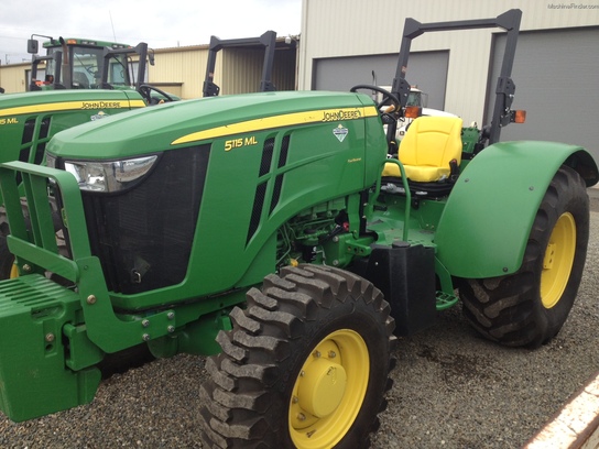 2012 John Deere 5115ML