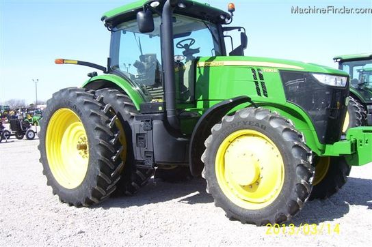 2011 John Deere 7230R