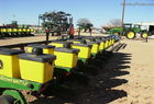 2002 John Deere 1700