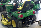 2006 John Deere X740