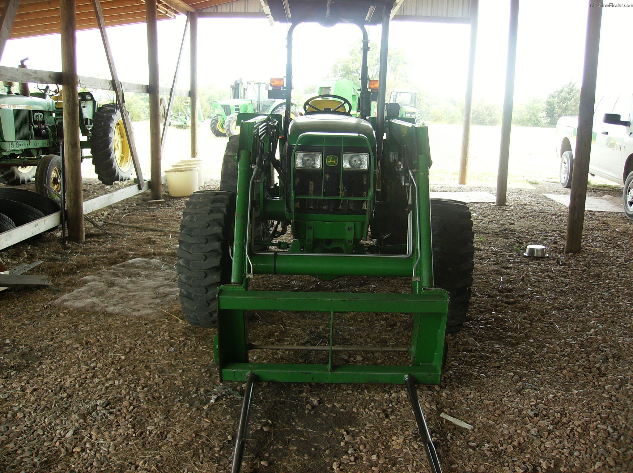 2008 John Deere 5203 Tractors Utility (40100hp) John Deere