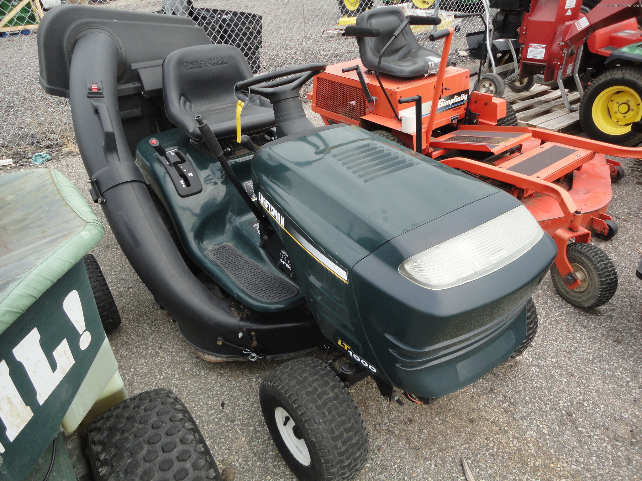 1998 Craftsman LT1000 Lawn & Garden and Commercial Mowing John Deere
