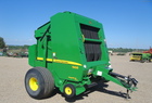 2010 John Deere 568