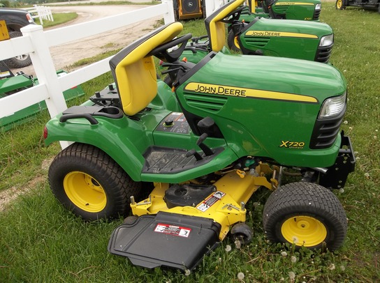 2009 John Deere X720