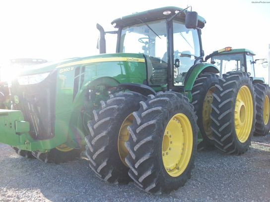 2011 John Deere 8360