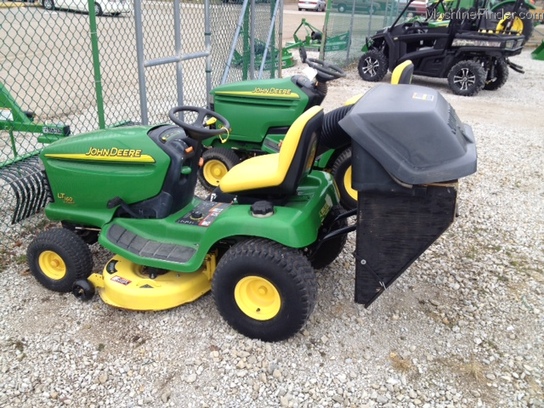 2003 John Deere LT160