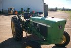  John Deere 830