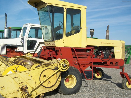 New Holland 1100