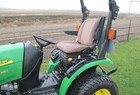 2006 John Deere 2320