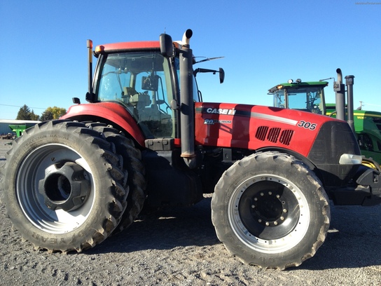 2009 Case IH Magnum 305