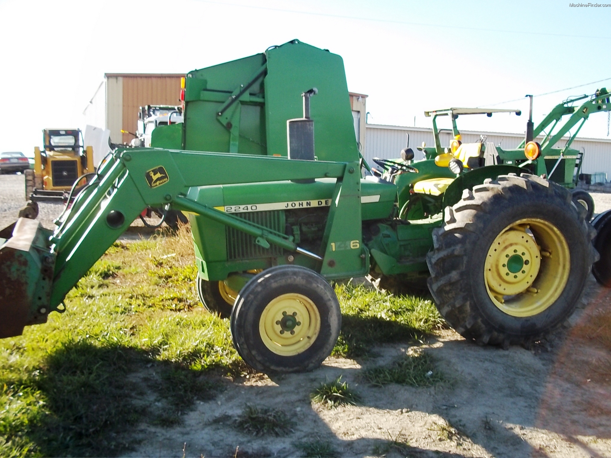 1976 John Deere 2240 Tractors Utility (40100hp) John Deere