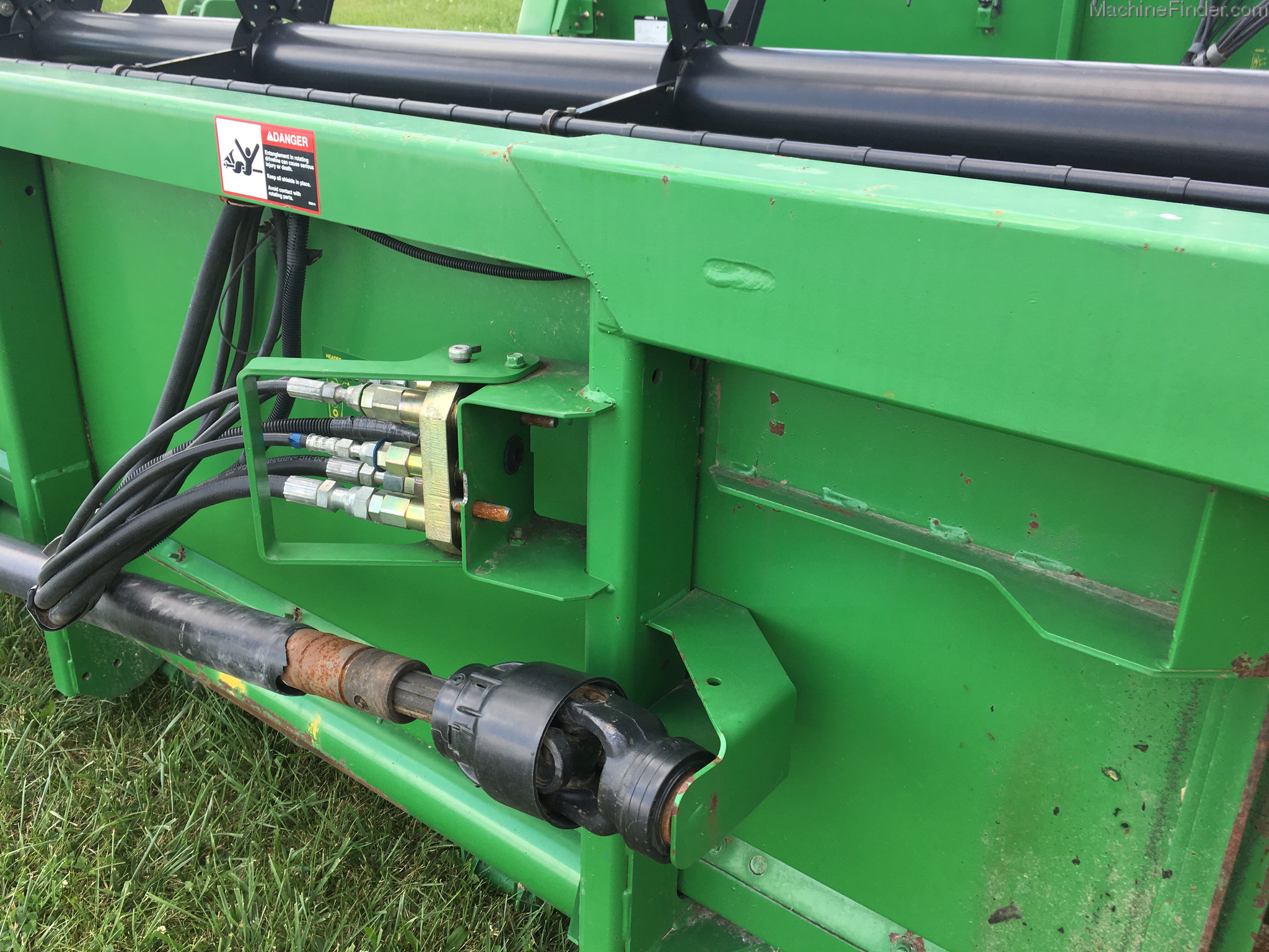 2006 John Deere 635F Image 9