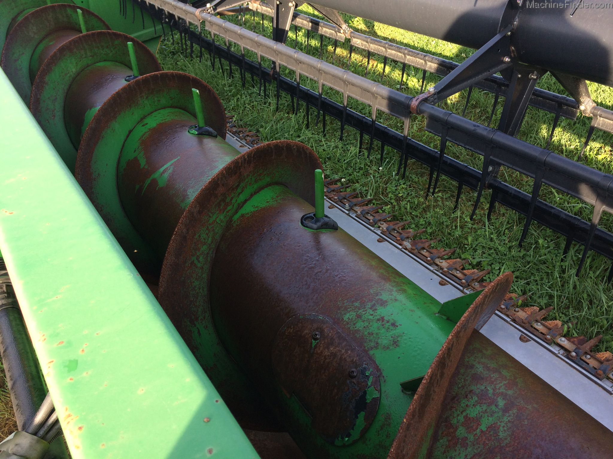 2006 John Deere 635F Image 21