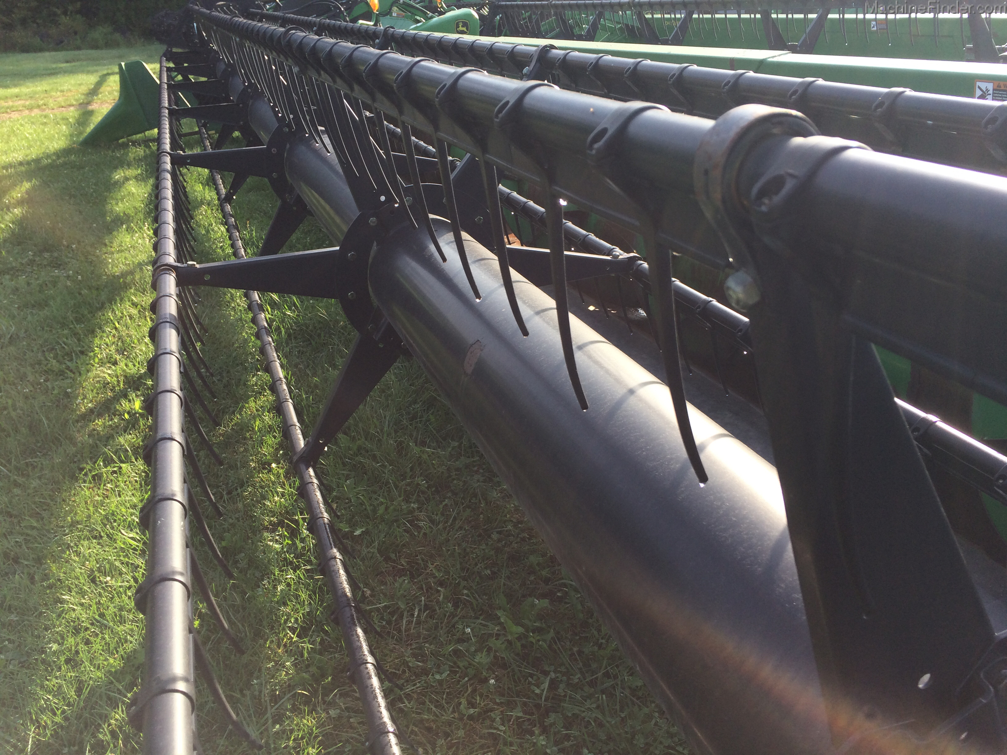 2006 John Deere 635F Image 22