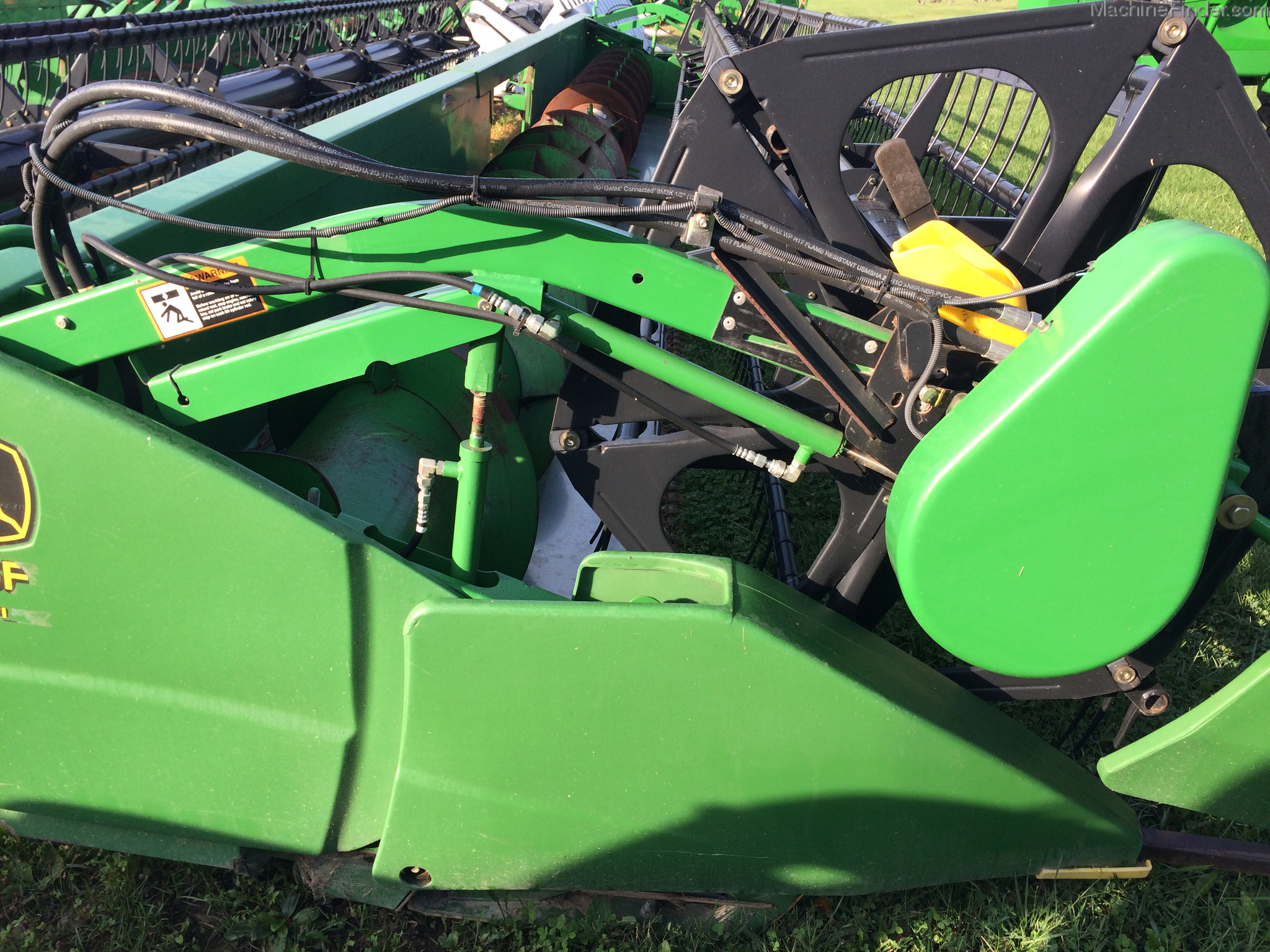 2006 John Deere 635F Image 24