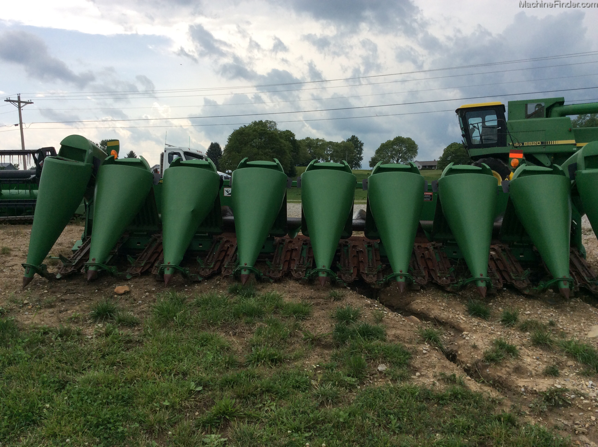 2004 John Deere 893 Image 6