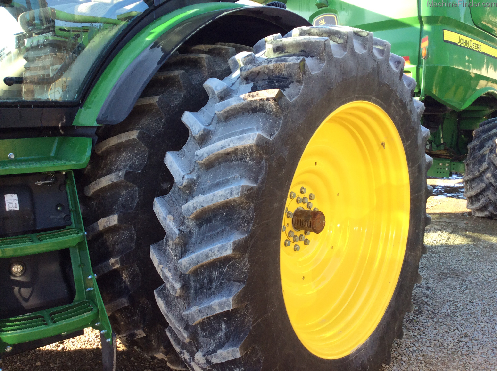 2016 John Deere 8295R Image 12