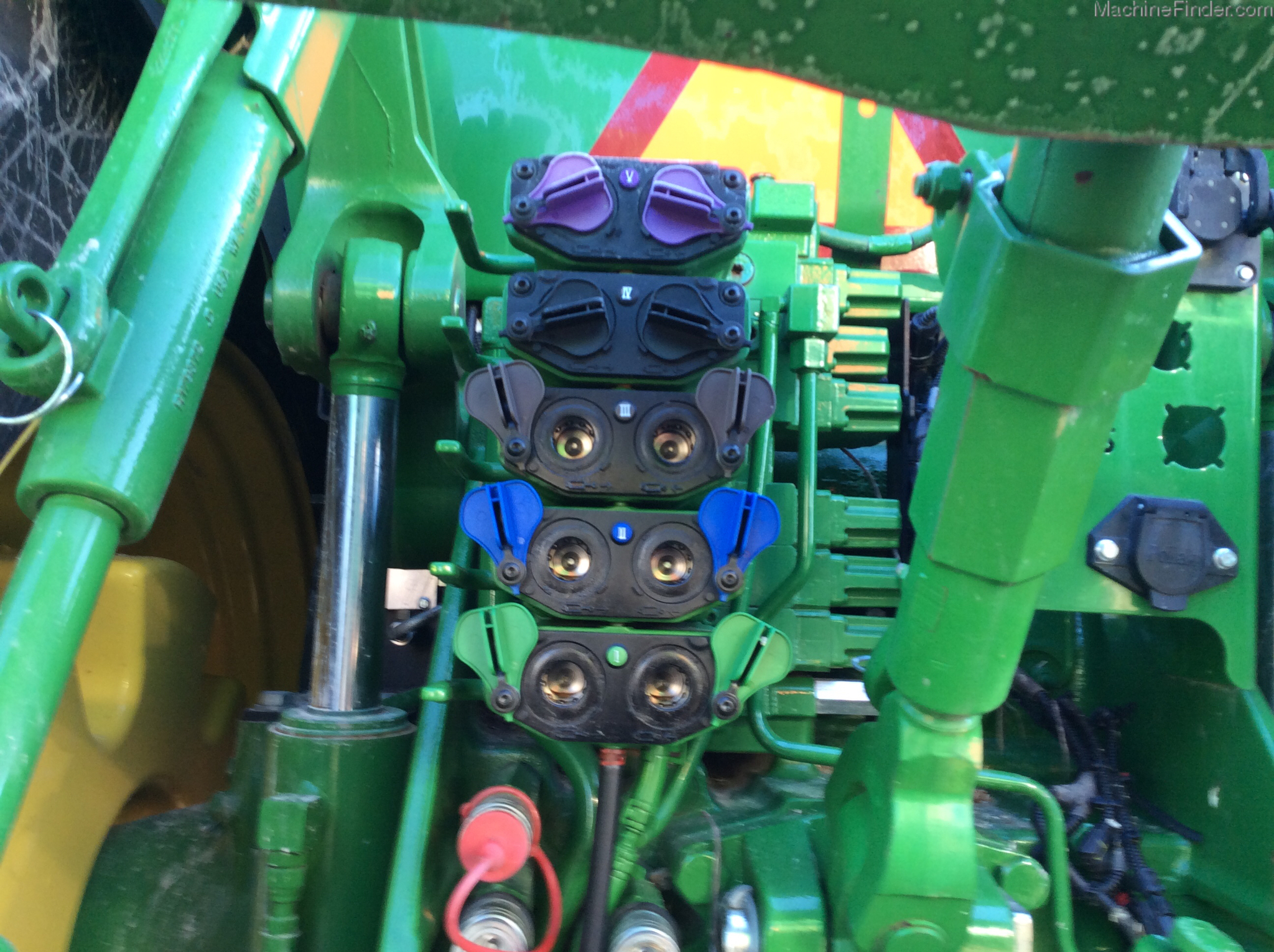 2016 John Deere 8295R Image 10
