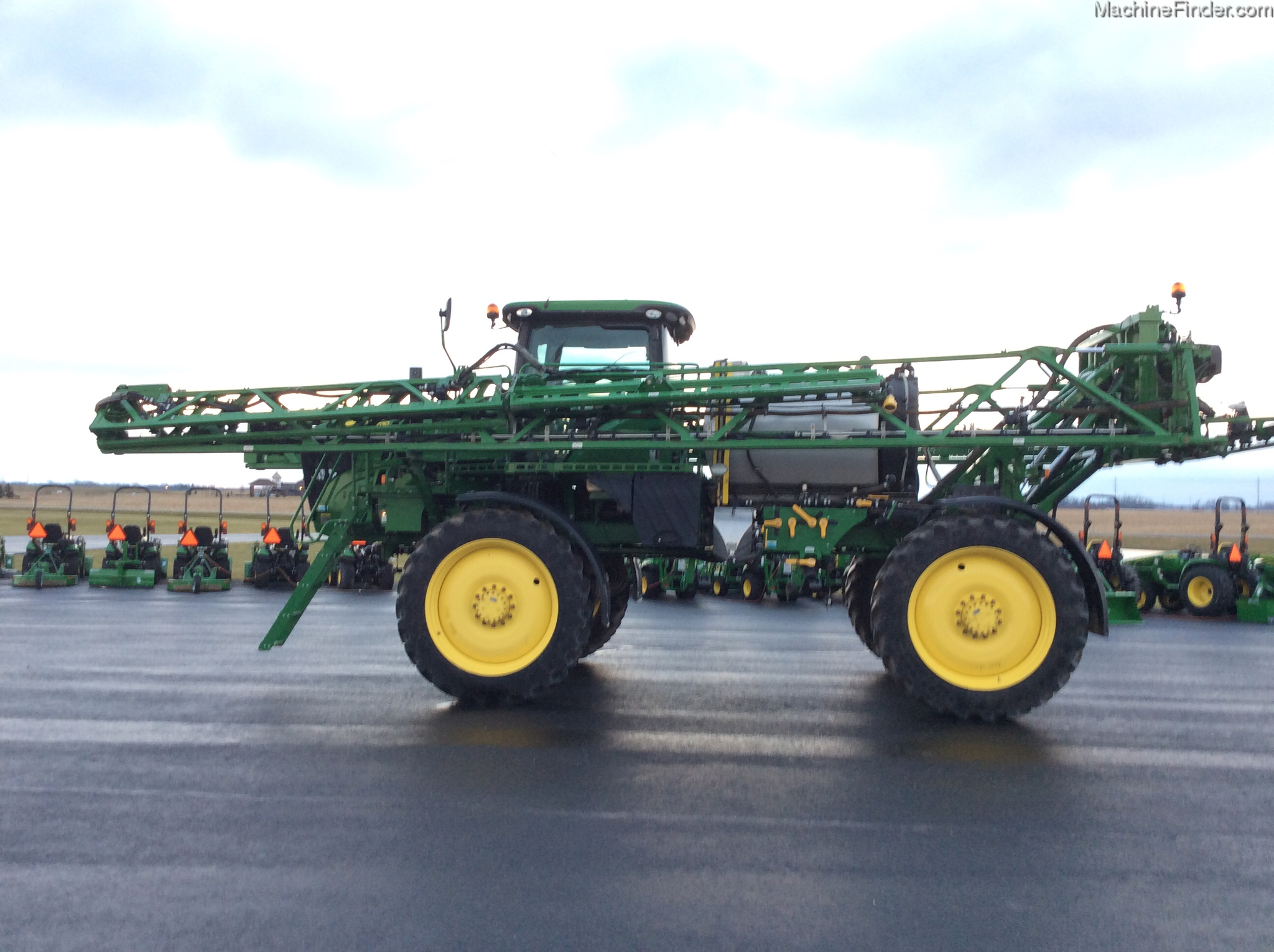 2016 John Deere R4030 Image 4