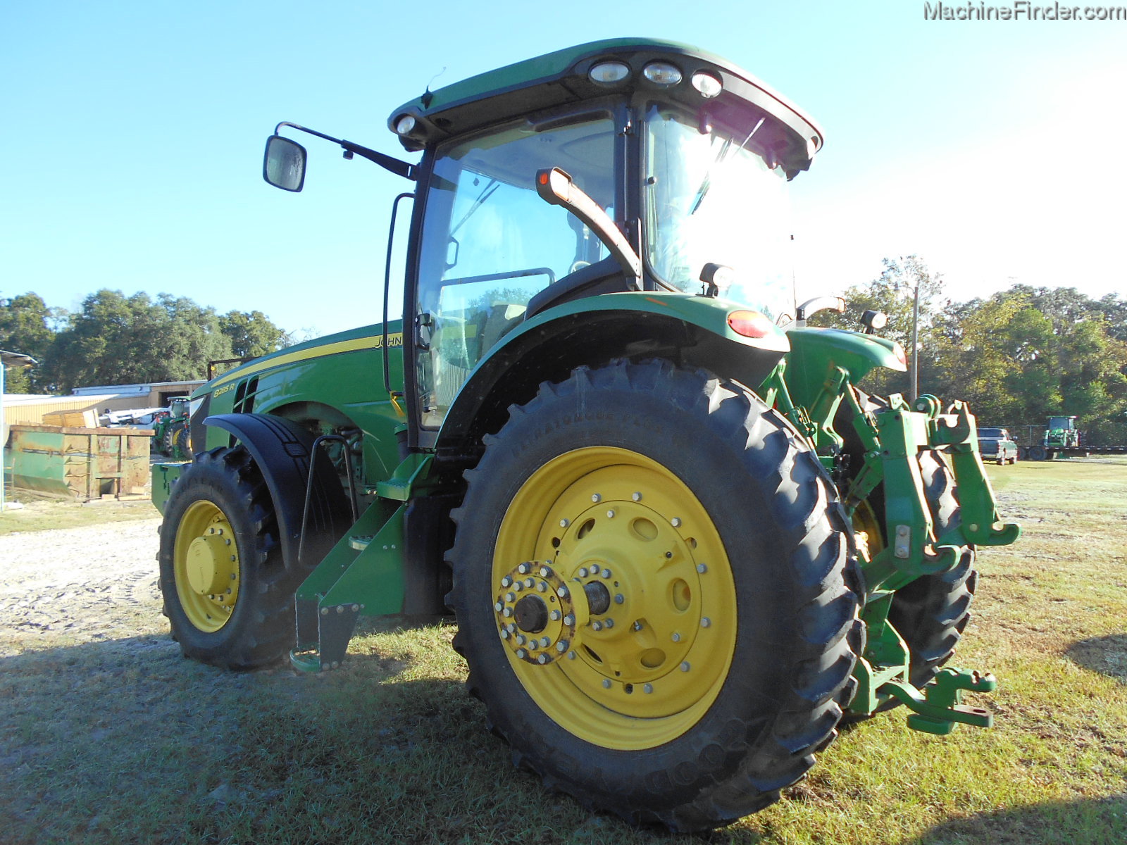 2013 John Deere 8285R Image 4