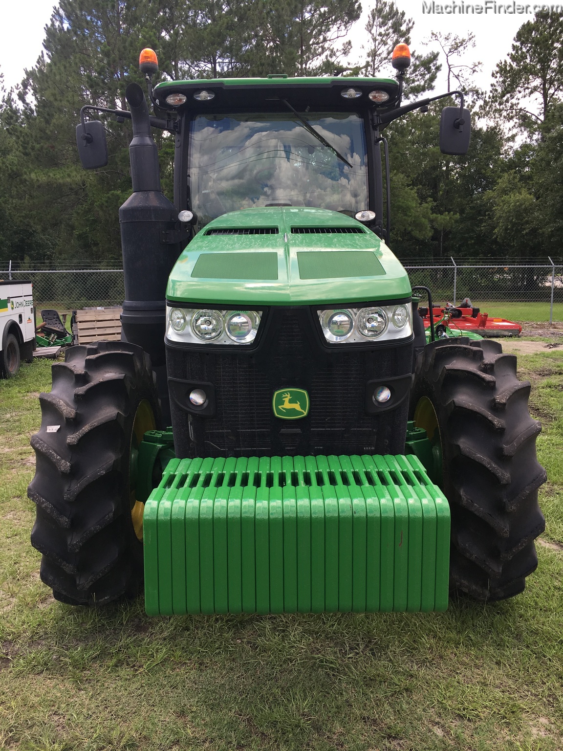 2016 John Deere 8295R Image 5