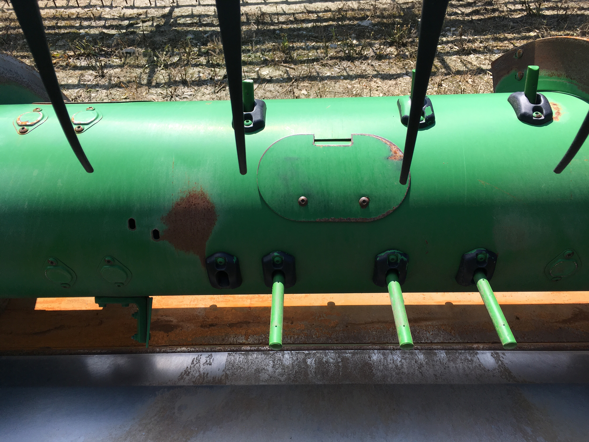 2013 John Deere 635F Image 8