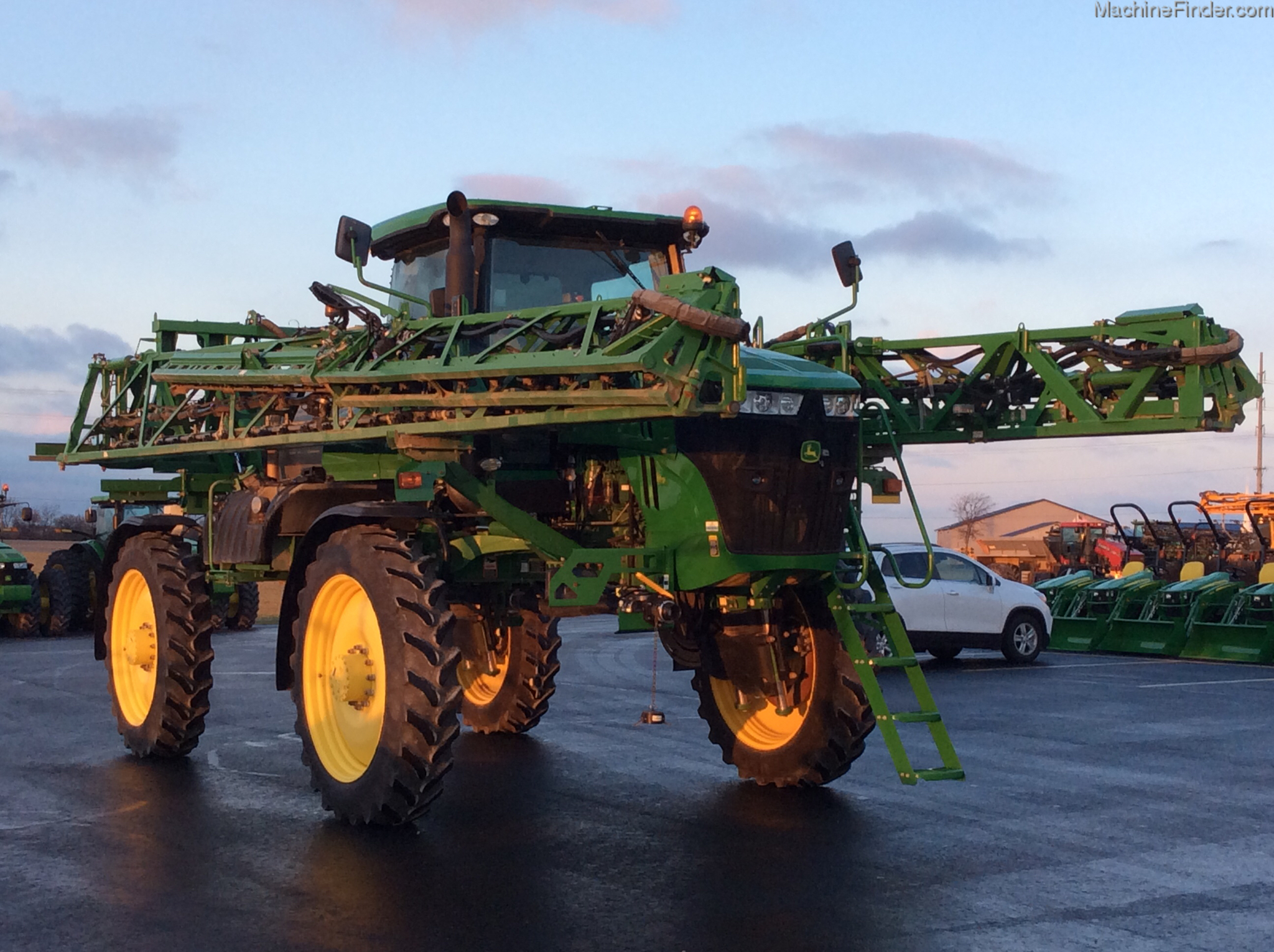 2016 John Deere R4030 Image 3