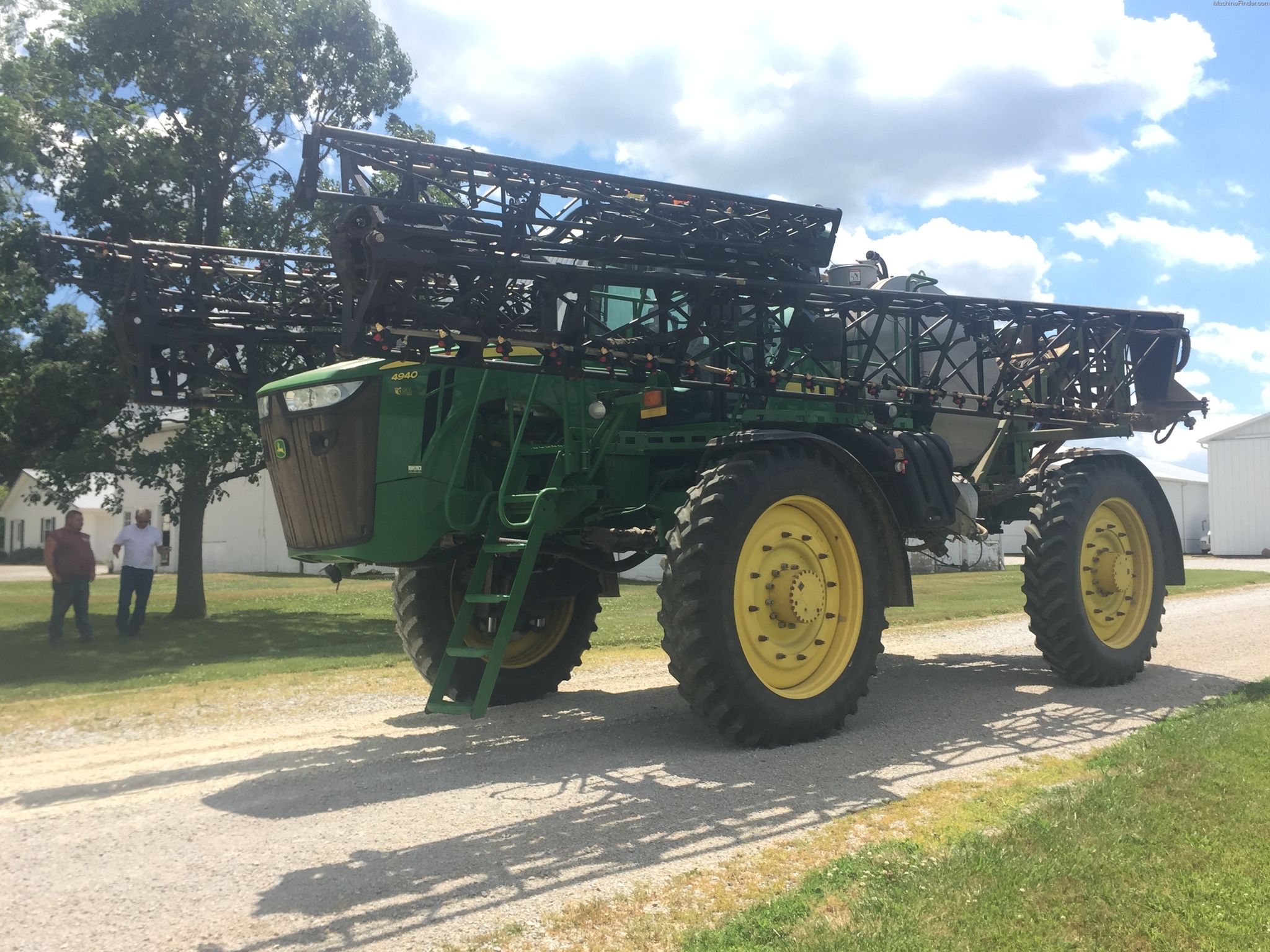 2013 John Deere 4940 Image 2