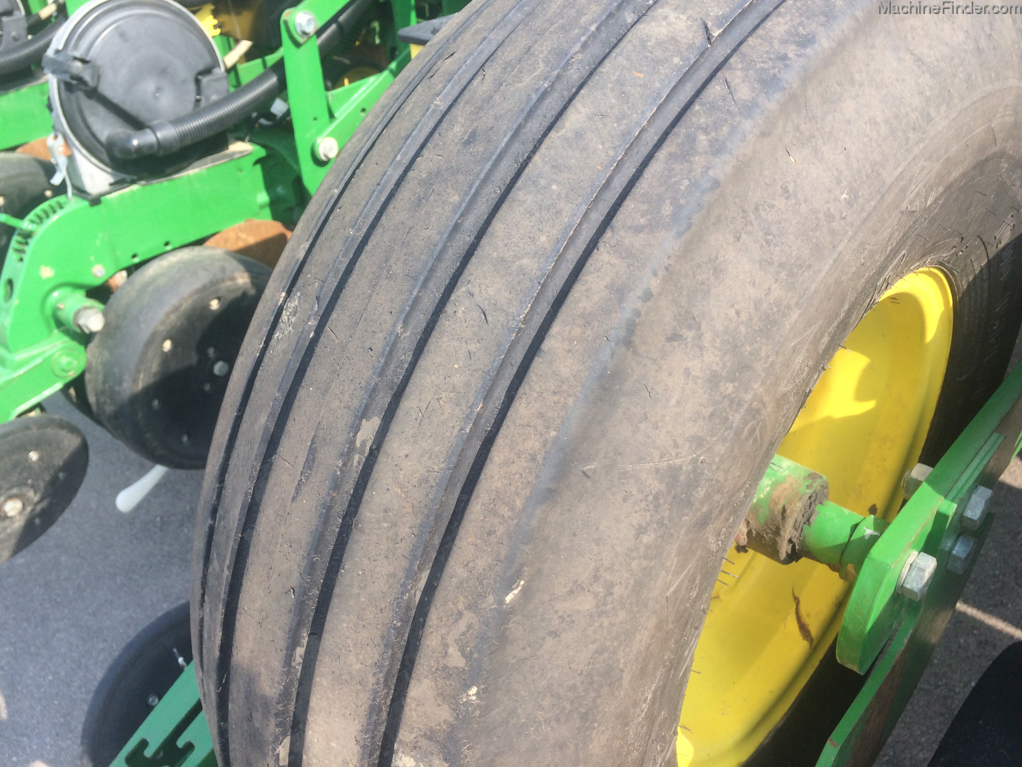 2013 John Deere 1770NT Image 26