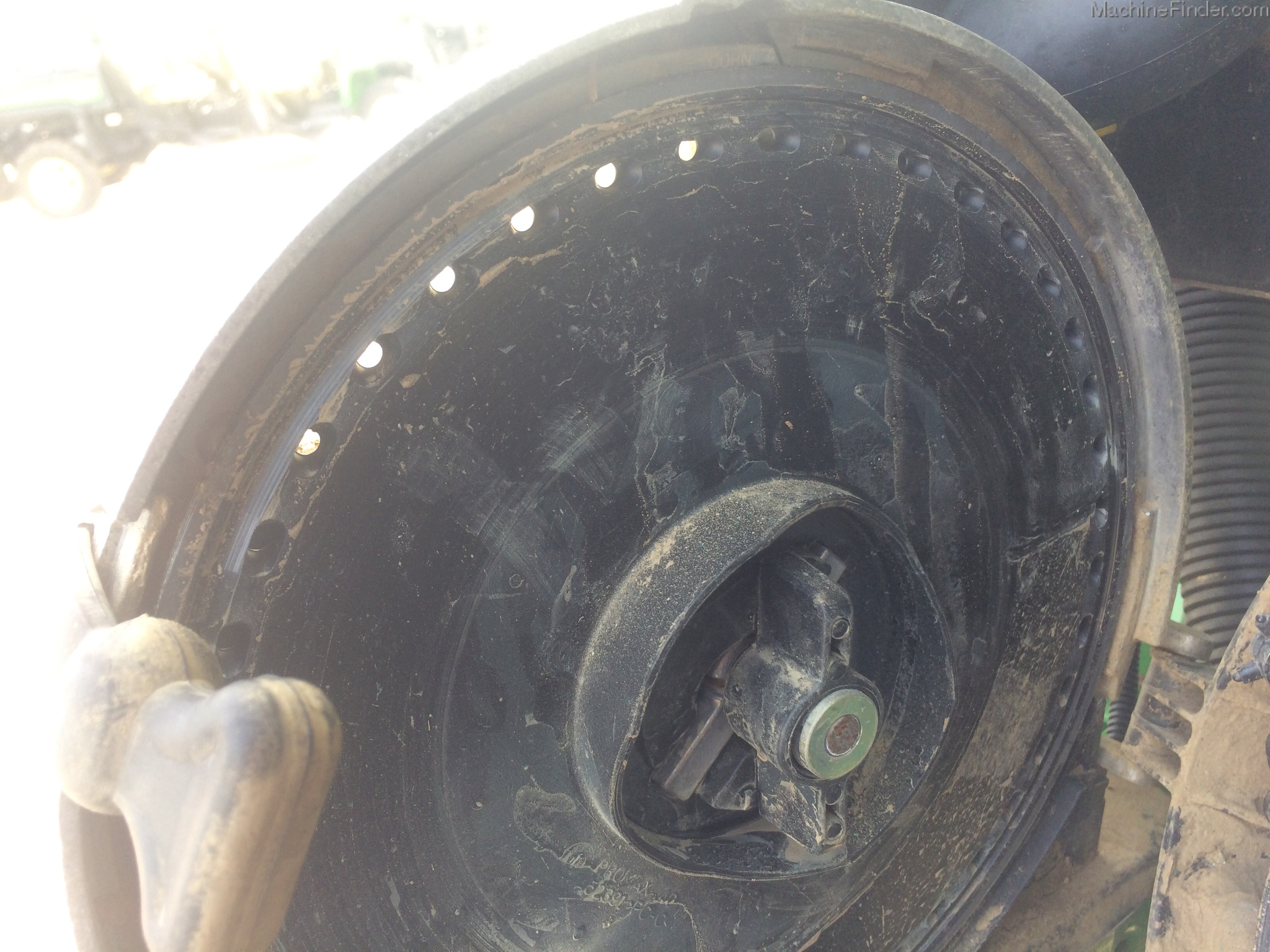 2013 John Deere 1770NT Image 13