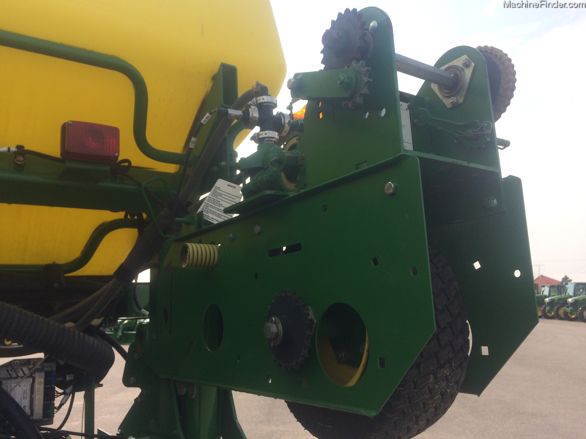2013 John Deere 1770NT Image 17