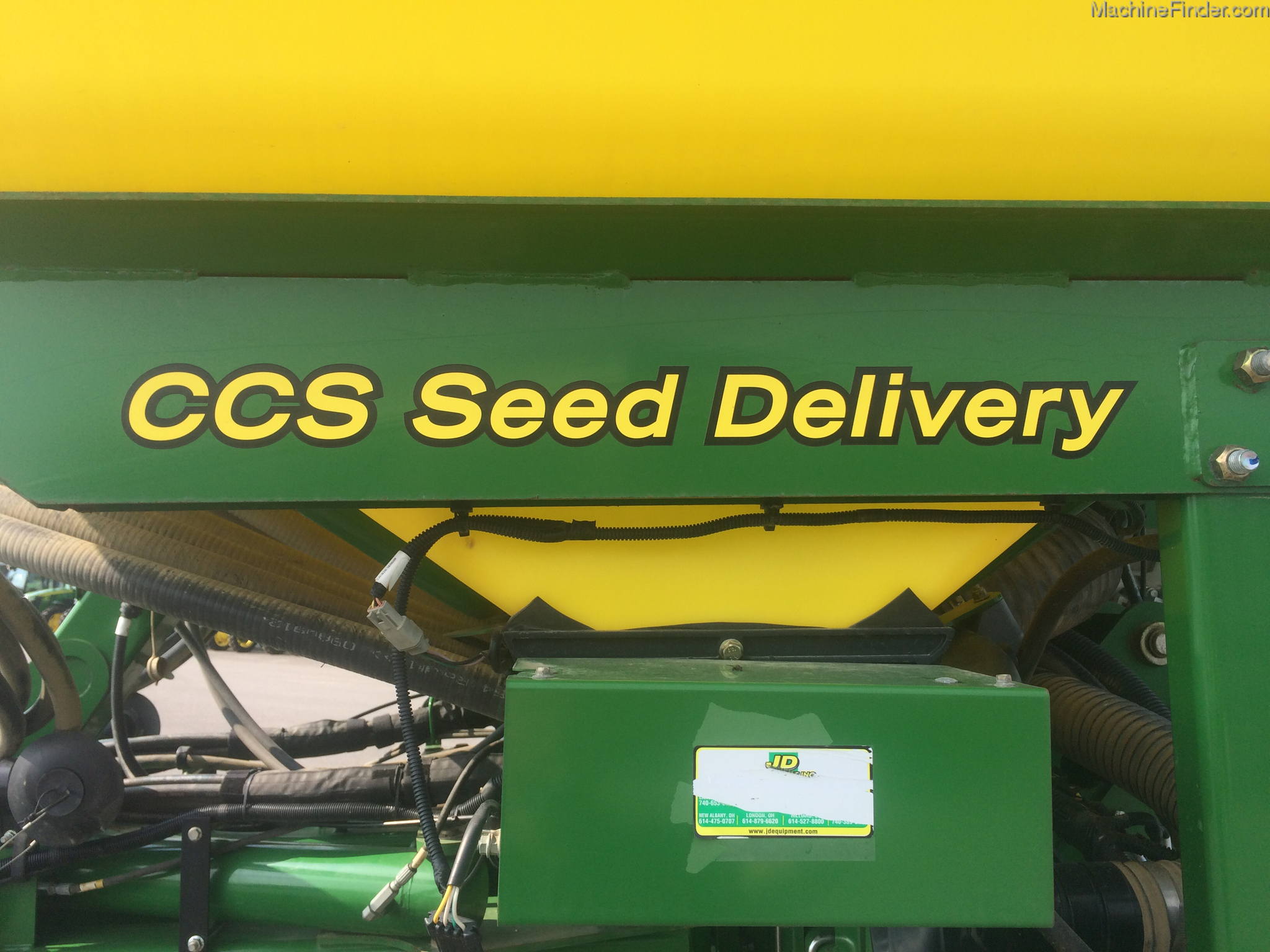 2013 John Deere 1770NT Image 24