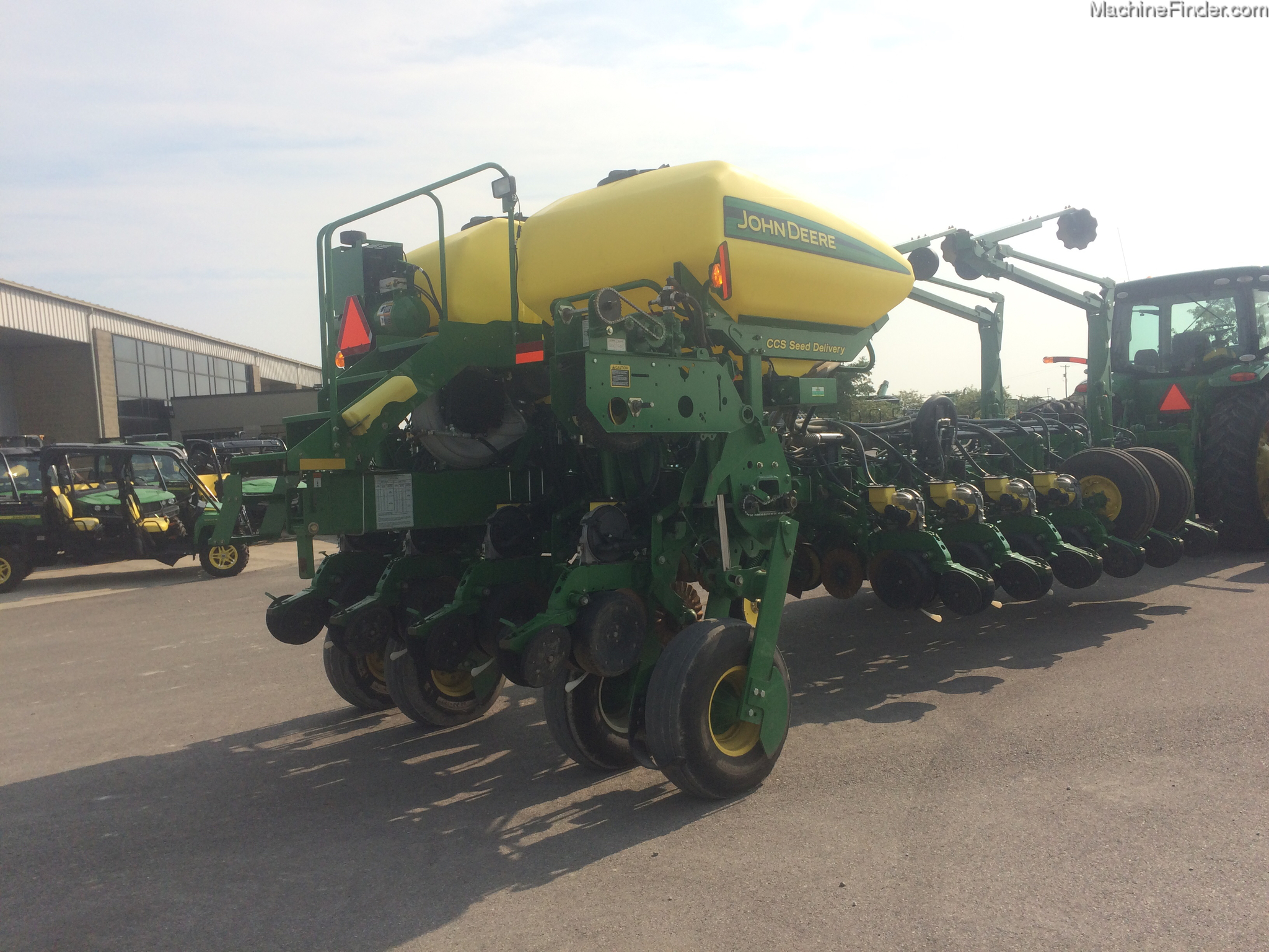 2013 John Deere 1770NT Image 5