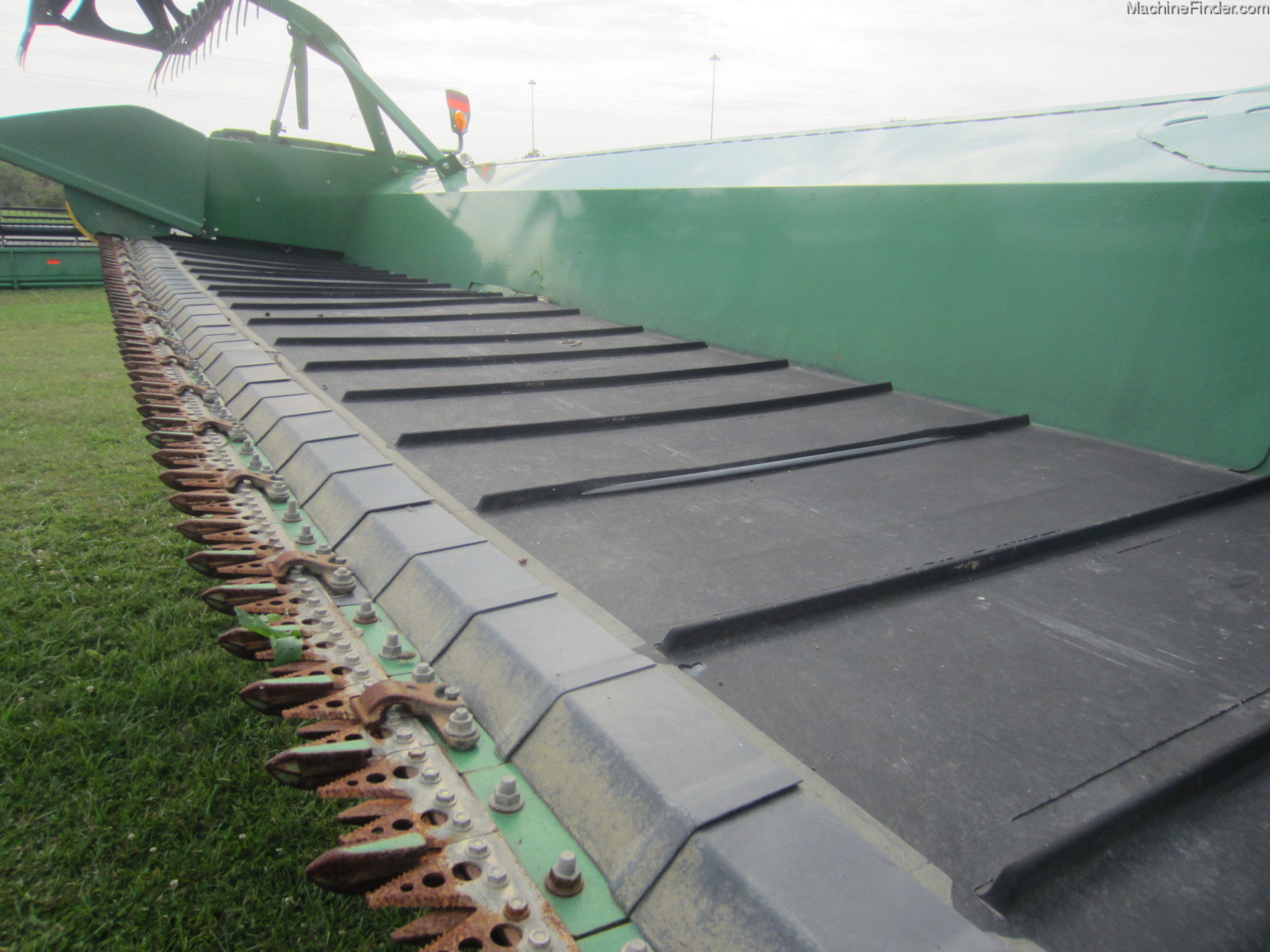 2013 John Deere 640FD Image 9