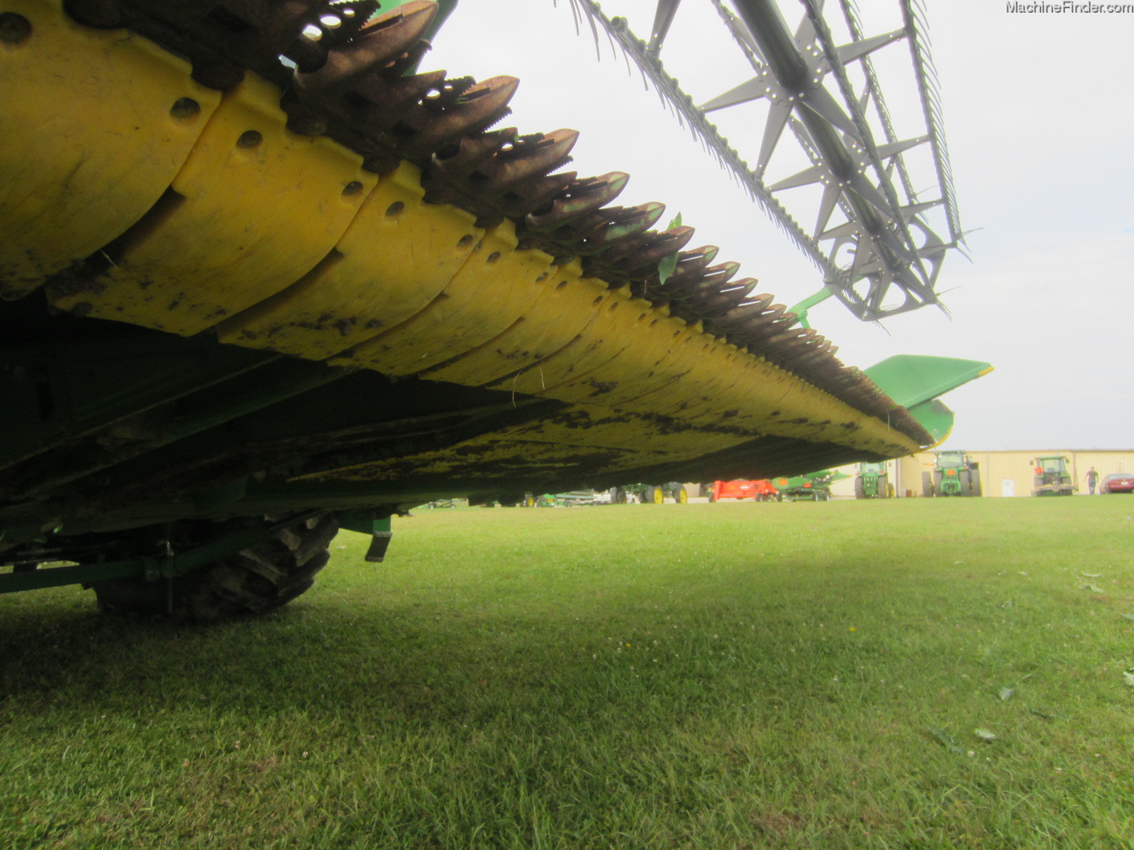 2013 John Deere 640FD Image 13