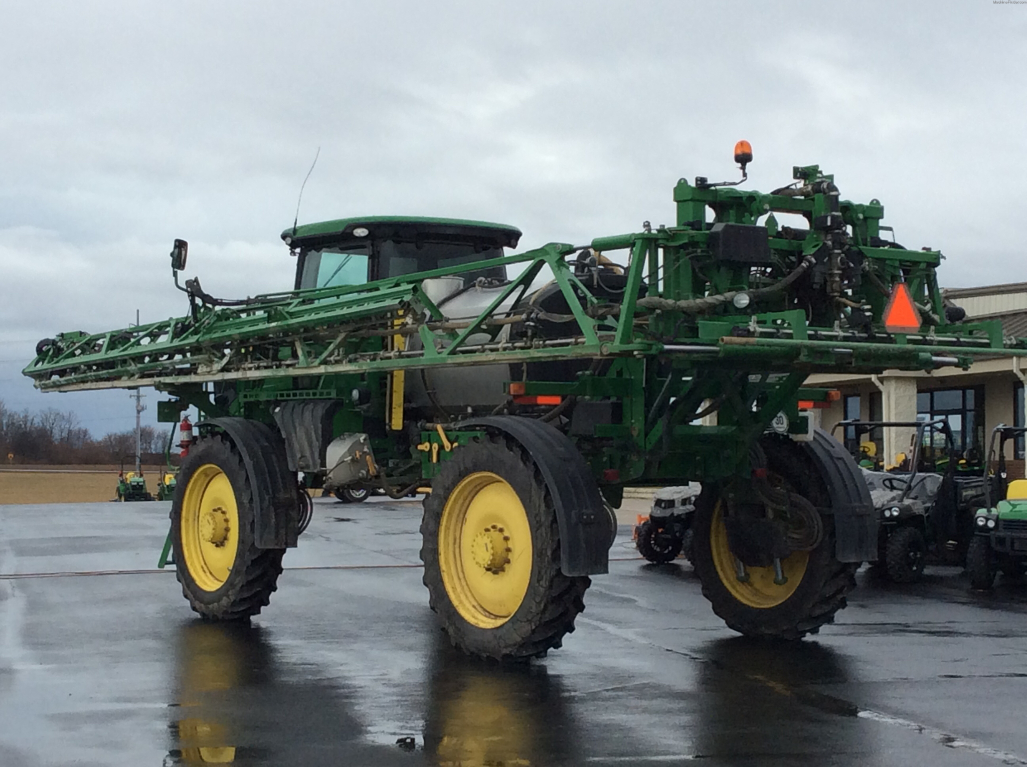 2014 John Deere R4030 Image 3