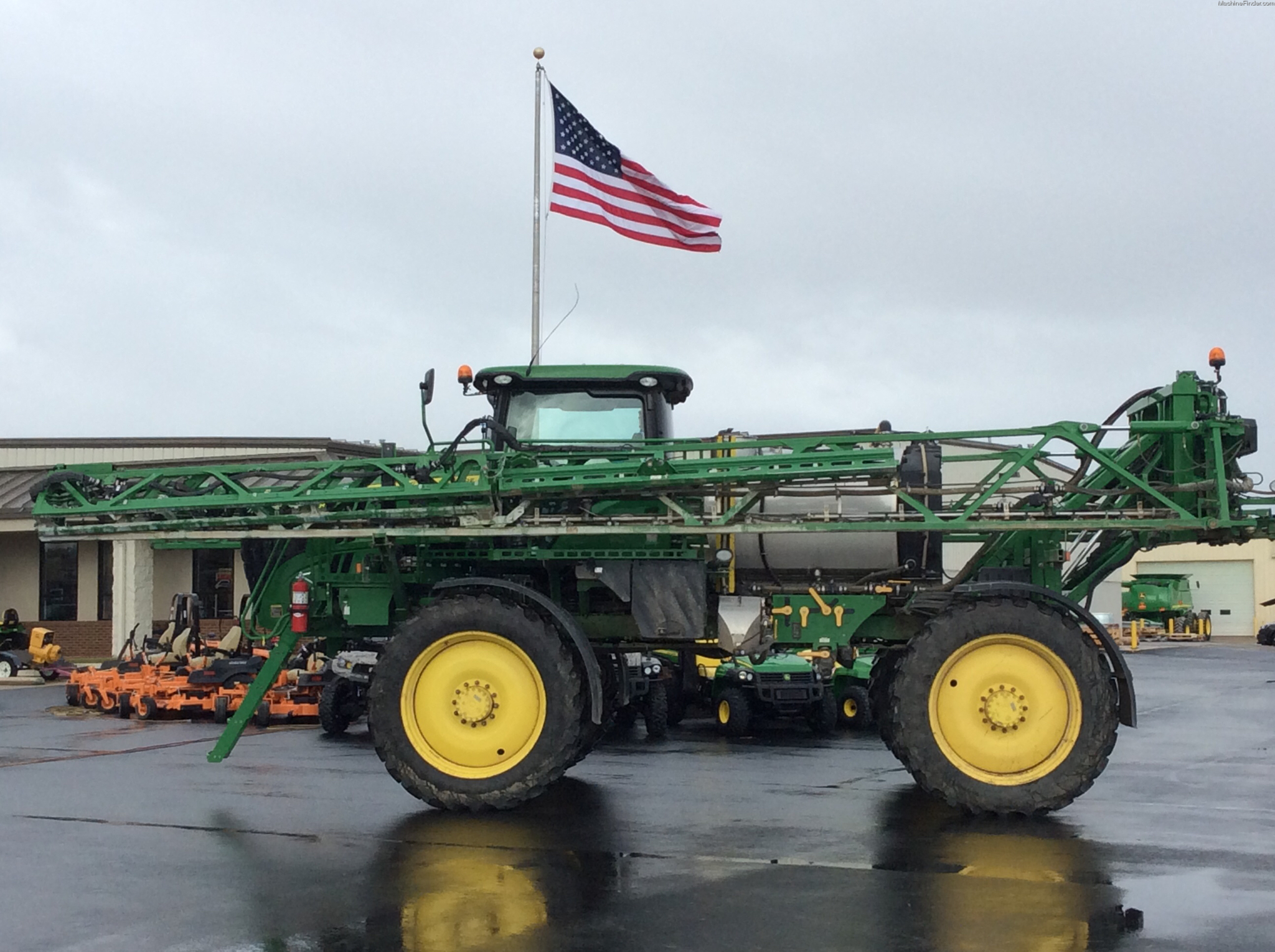 2014 John Deere R4030 Image 2