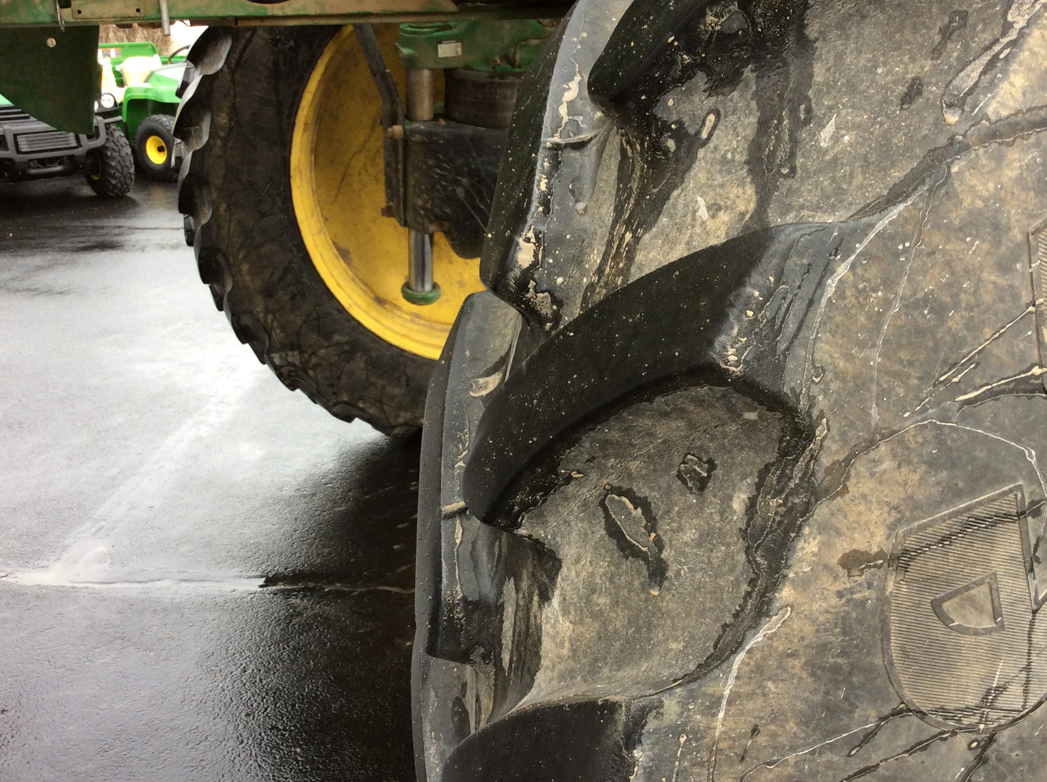 2014 John Deere R4030 Image 14