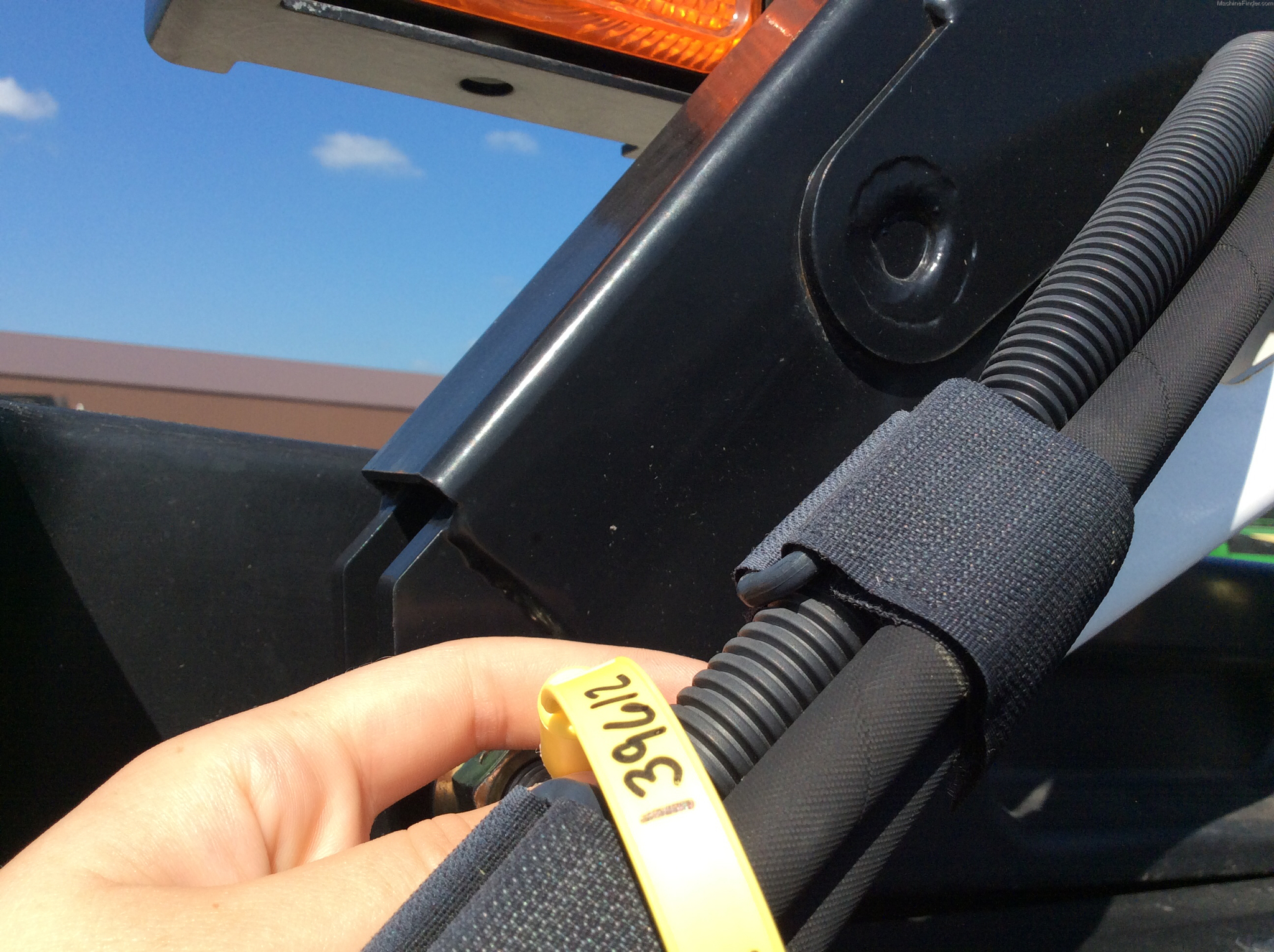 2012 MacDon FD70 Image 9